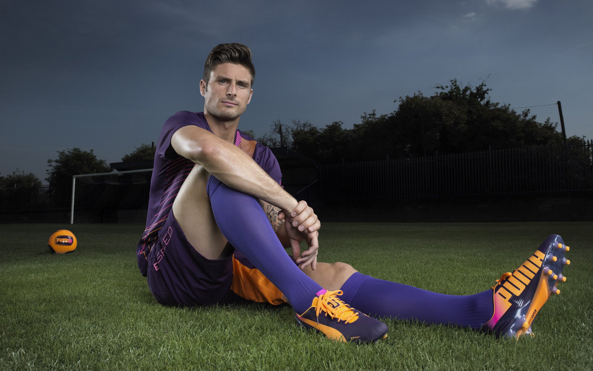 绝杀与惊艳，当韩国足球的坚韧撞上奥恰洛夫的不朽瞬间